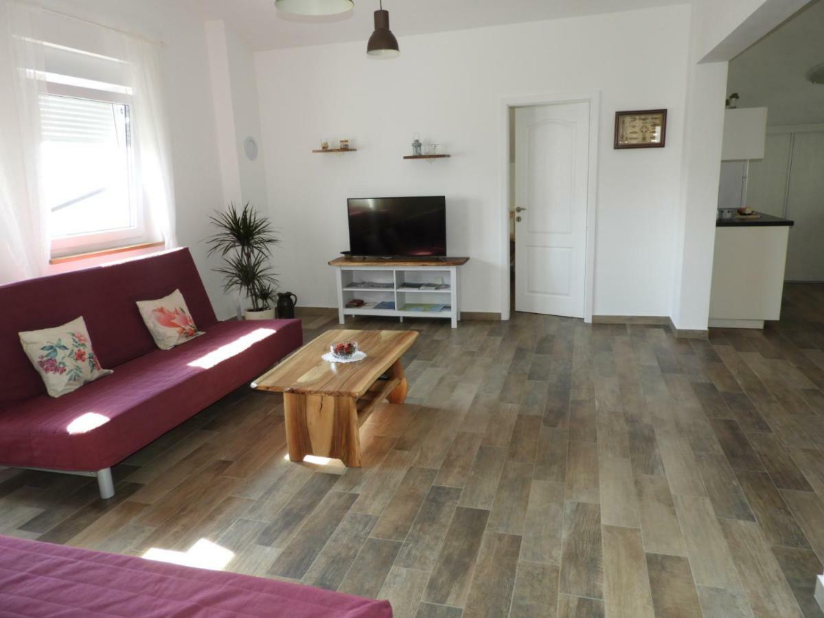 Apartment Thea プーラ エクステリア 写真